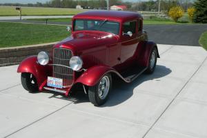 1932 Ford 5 Window Coupe Street Rod ... Drive anywhere!