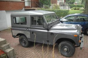 Land Rover : Other Station Wagon Photo