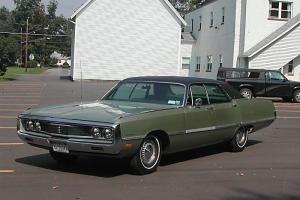 Chrysler : Newport Custom Deluxe