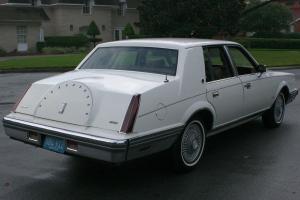 Lincoln : Continental TWO OWNER - CA/FL CAR - 62K MILES Photo