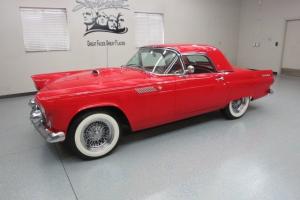 Stunning example "1st year" Ford T-Bird V-8 / Automatic
