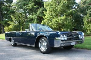 Lincoln : Continental Convertible Suicide Doors