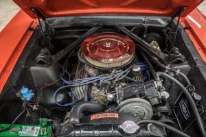 Ford : Mustang convertible