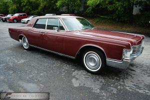 Lincoln : Continental Sedan