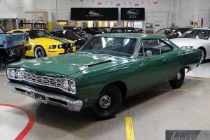 Plymouth : Road Runner Coupe Photo