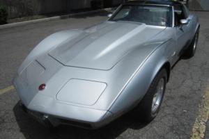 Chevrolet : Corvette stingray Photo