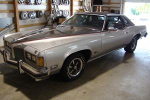 Pontiac : Grand Prix LJ