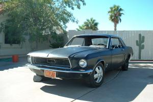 Ford : Mustang Sprint  A package