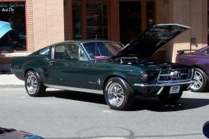 Ford : Mustang 2 door fastback