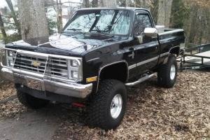 ***HARD TO FIND A CHEVY SHORT BED 4X4 TRUCK LIKE THIS**