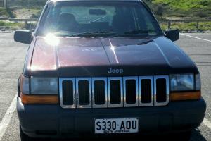 Jeep Grand Cherokee Laredo 4WD Wagon 4 SP Automatic 4x4 in Aldinga Beach, SA Photo