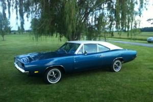Dodge : Charger WHITE HAT CAR Photo