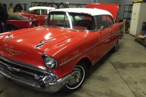 Chevrolet : Bel Air/150/210 Sports Coupe