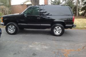 Chevrolet : Tahoe LS