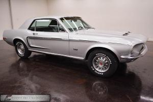 Ford : Mustang Coupe
