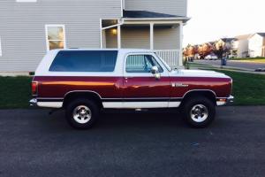 Dodge : Ramcharger LE 150