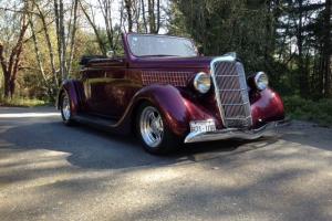 Ford : Other Convertible cabriolet Photo