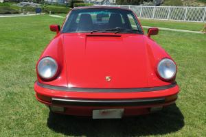 Porsche : 911 Carrera Targa