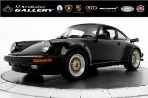Porsche : 911