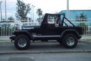 Jeep : Other Renegade Sport Utility 2-Door Photo