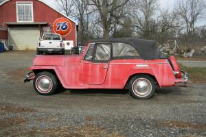 Willys : Jeepster convertible Photo