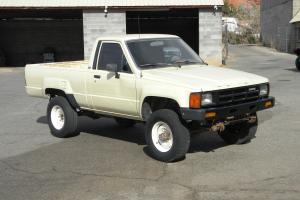 Toyota : Other Pickup Truck Photo