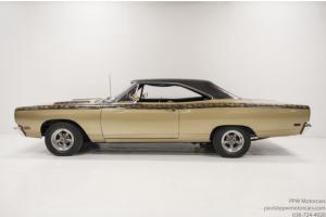 Plymouth : Road Runner Photo