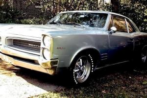 Pontiac : Tempest Base Photo