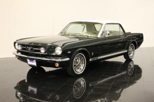 Ford : Mustang GT Coupe Photo