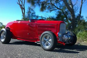 1932 Ford Steel Hiboy Roadster High Quality HOT ROD Photo