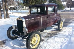 Ford : Model A COUPE Photo