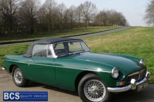 1963 A MGB ROADSTER In British Racing green Photo