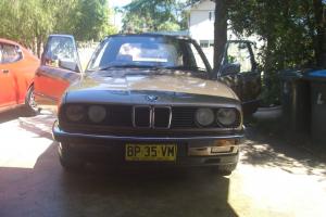 BMW E30 in Belrose, NSW