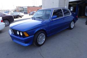 BMW : 3-Series 320i