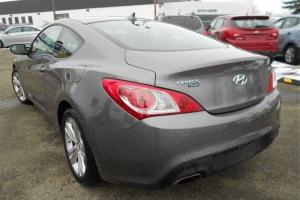 Hyundai : Genesis Photo