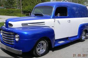 Ford : Other 2 door panel truck Photo