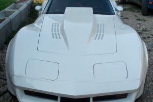 Chevrolet : Corvette Custom