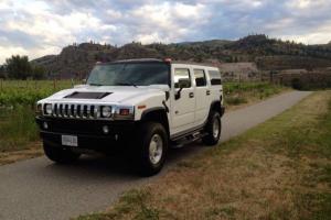 Hummer : H2 Luxury Package Photo