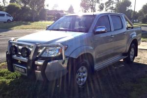 Toyota Hilux 2005 SR5 Dual CAB 4x4 V6 Automatic GGN25R in Mill Park, VIC