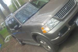 Ford : Explorer limited Photo