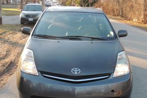 Toyota : Prius Base Hatchback 4-Door Photo