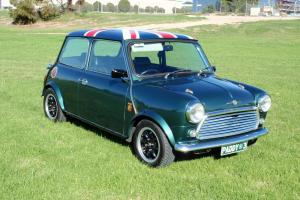 Morris Mini Cooper S – Limited Edition 1974 Paddy Hopkirk Rally Special