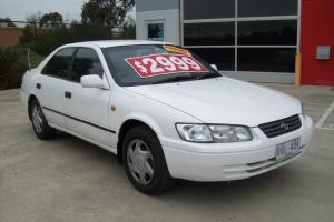 Toyota Camry Conquest 2000 4D Automatic 3L Multi Point F INJ Seats in VIC Photo