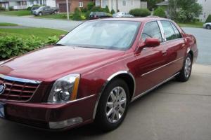Cadillac : DTS Premium Collection Luxury III Sedan Photo