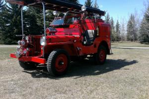 Willys : cj2a fire truck