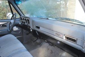 Chevrolet : Suburban Sierra Classic Photo