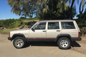 Jeep Cherokee Sport 4x4 1995 4D Wagon Automatic 4L Electronic F INJ in NSW Photo