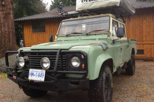 Land Rover : Defender 130 with High Capacity Pick Up Box Photo