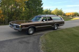 Chrysler : Town & Country New Yorker Photo