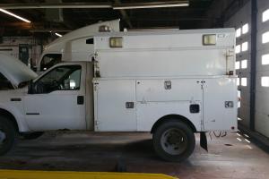 Ford : F-550 Photo